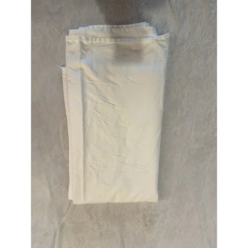 Members Mark King/ Cal King Flat Bedsheet 100% Cotton.